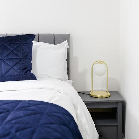 Chic Urban 2 Bedroom Apartments 卡迪夫 外观 照片