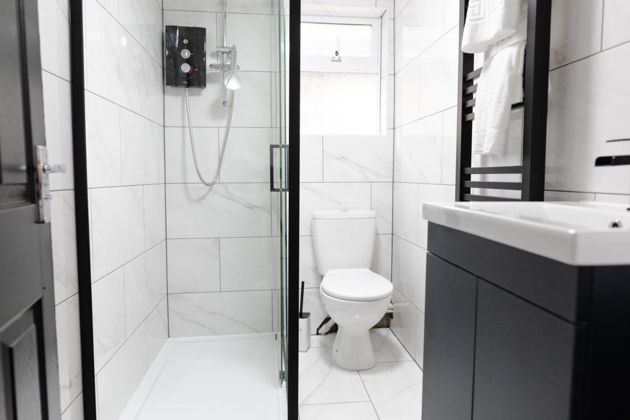 Chic Urban 2 Bedroom Apartments 卡迪夫 外观 照片